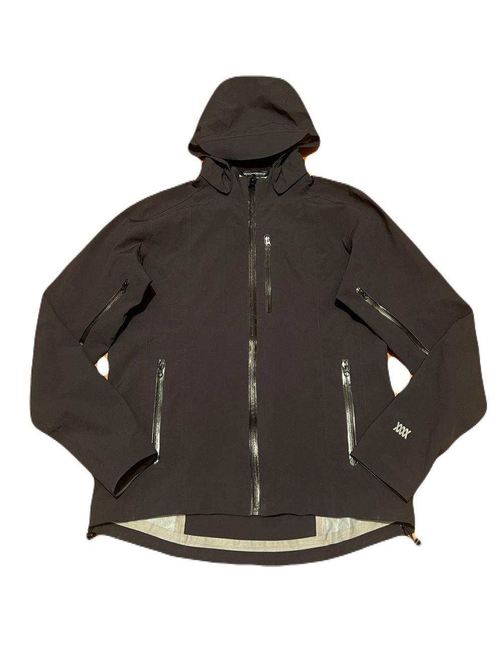 Mission Workshop Orion Waterproof Rain Jacket in Black, Men’s size Medium